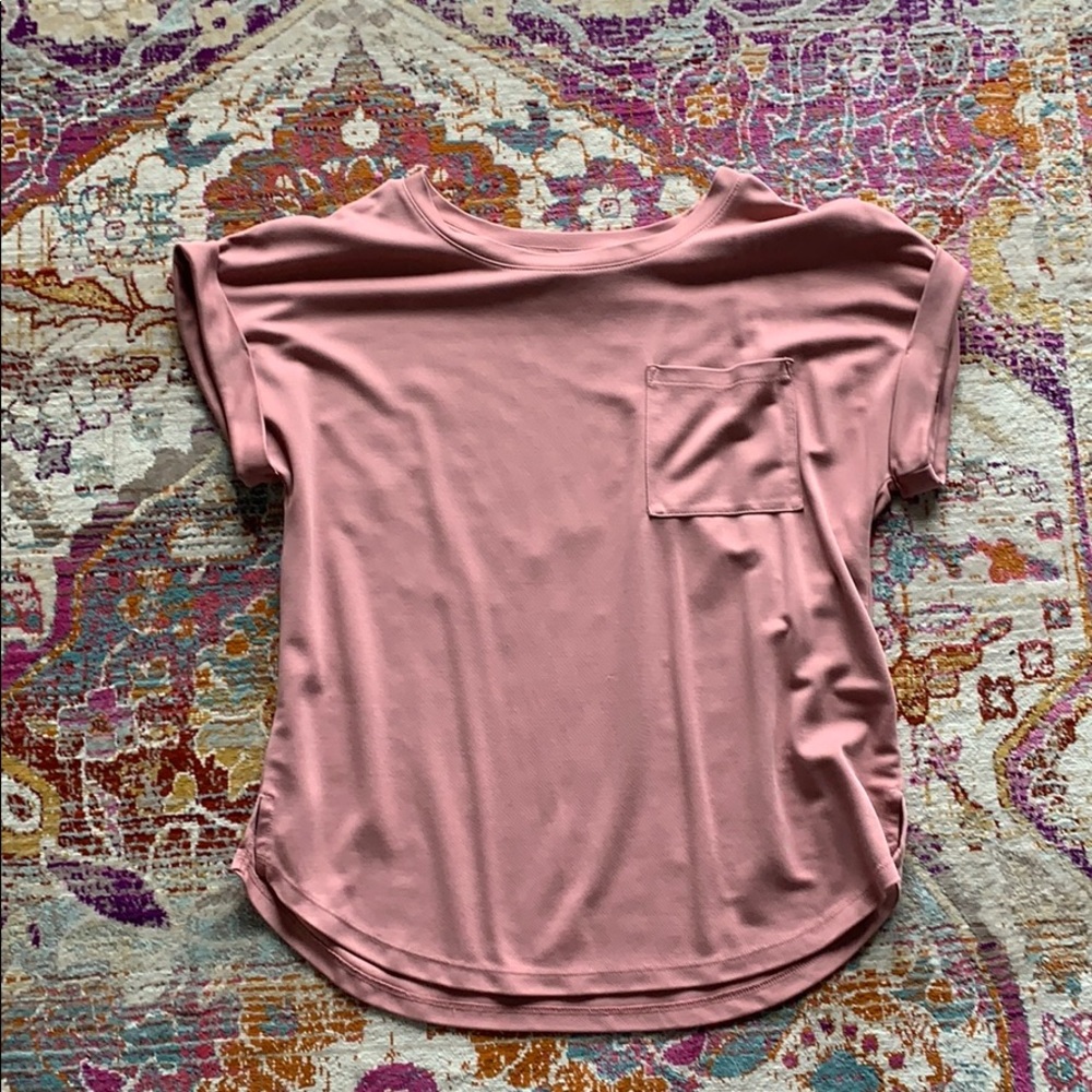 Pink tee